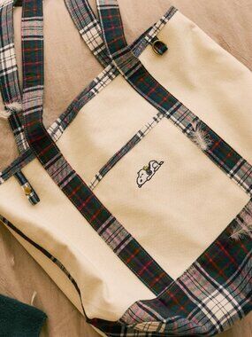 Snoopy Peanuts Flannel Pattern Canvas Tote 2026 NEW